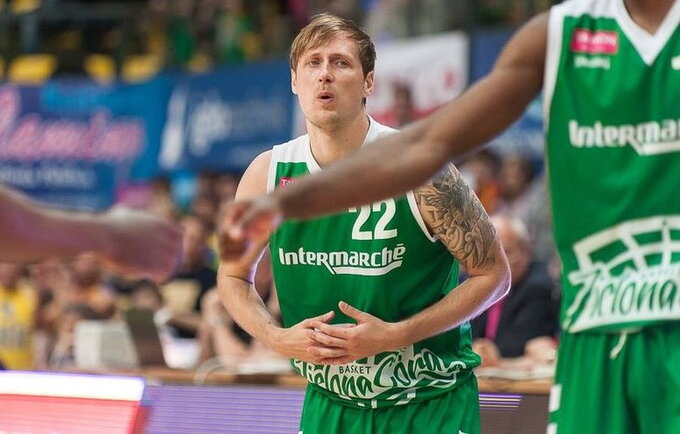 M.Česnauskis neišsiskyrė