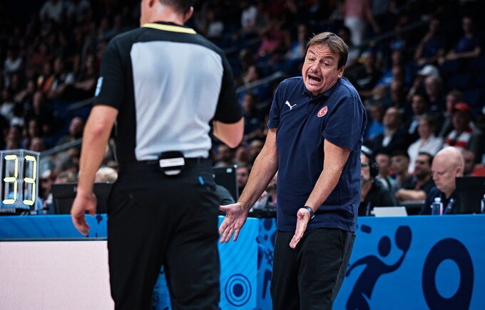 E.Atamanas buvo nusivylęs (FIBA nuotr.)