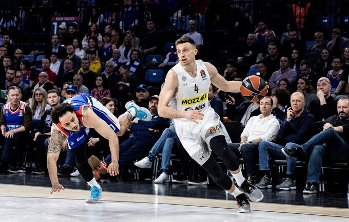 A.Avramovičius sužaidė karjeros mačą (Euroleague.net)