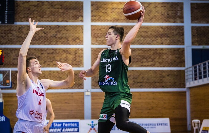 D.Butka debiutavo NCAA (FIBA nuotr.)