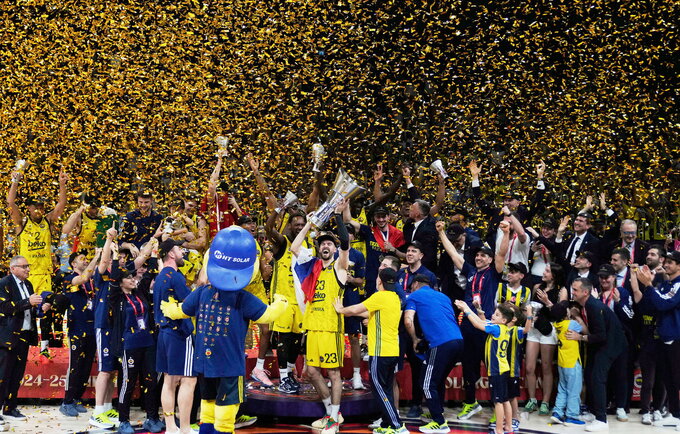 „Fenerbahče“ triumfavo (Scanpix nuotr.)