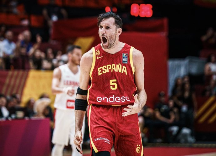 Ispanai dominavo (FIBA nuotr.)